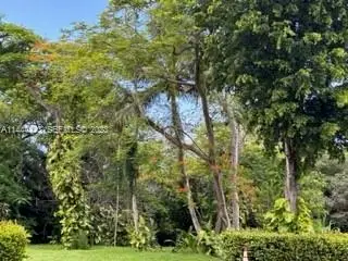 Address Withheld By Seller, Miami, FL 33161