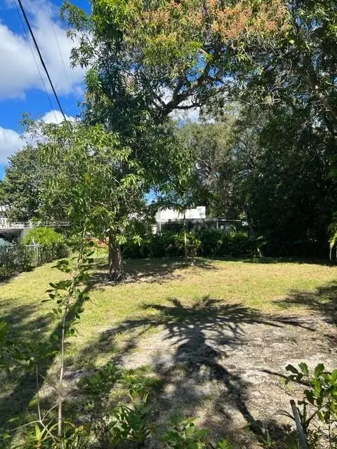 821 NE 120th Street, Biscayne Park, FL 33161