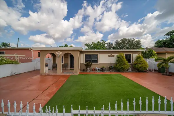 925 E 29th Street, Hialeah, FL 33013