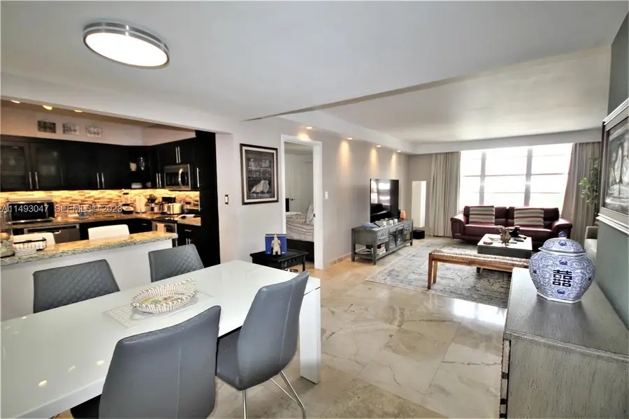 5161 Collins Avenue #1610, Miami Beach, FL 33140 - #2