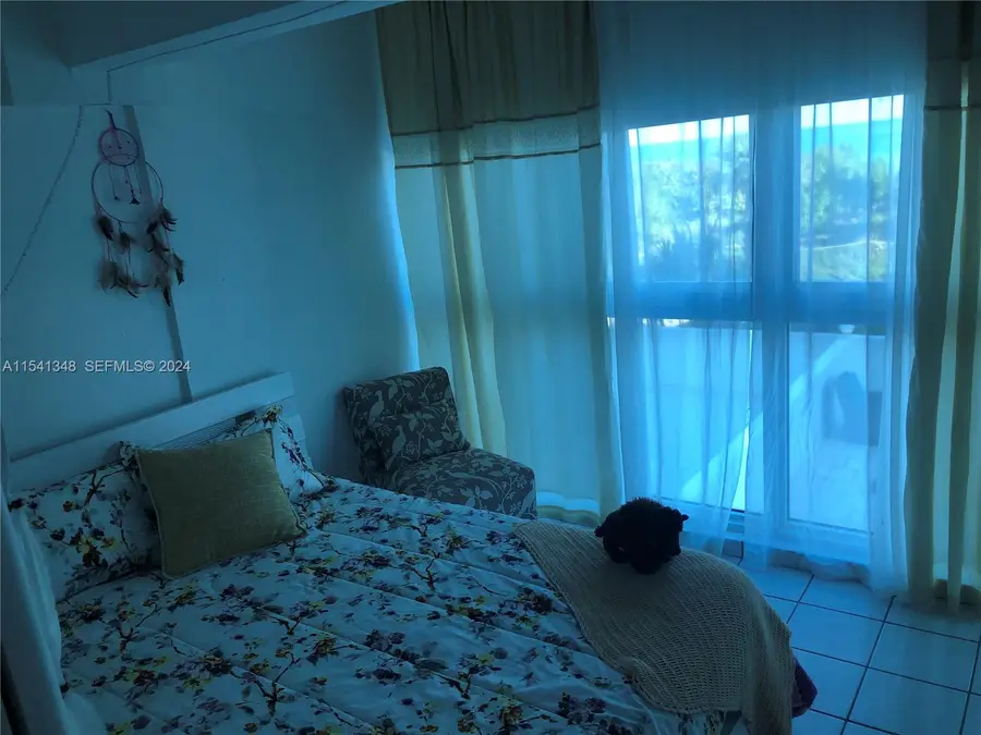 5445 Collins Avenue #TH2, Miami Beach, FL 33140 - #2