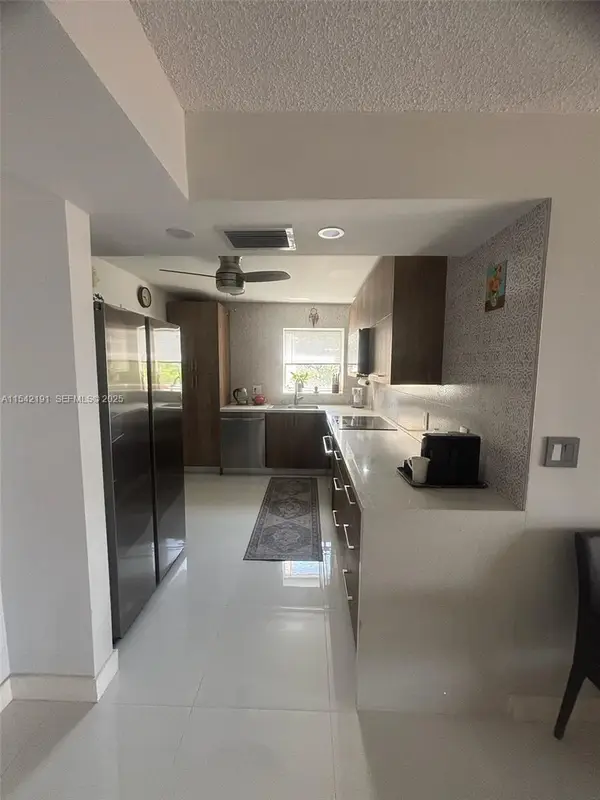1865 S Ocean Drive #4F, Hallandale Beach, FL 33009