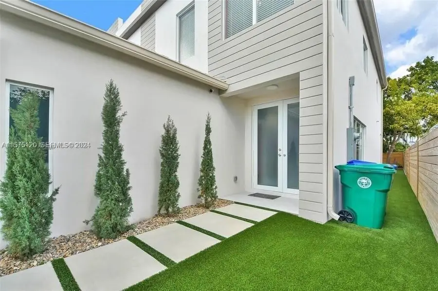 Address Withheld By Seller, Miami, FL 33145 - #2