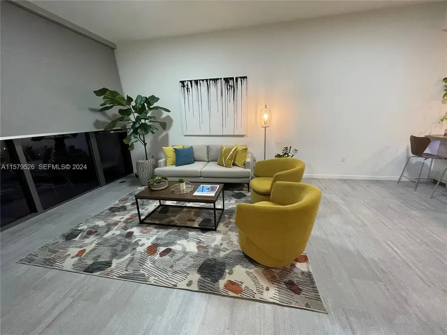 1000 Brickell Plaza #1811, Miami, FL 33131 - #2