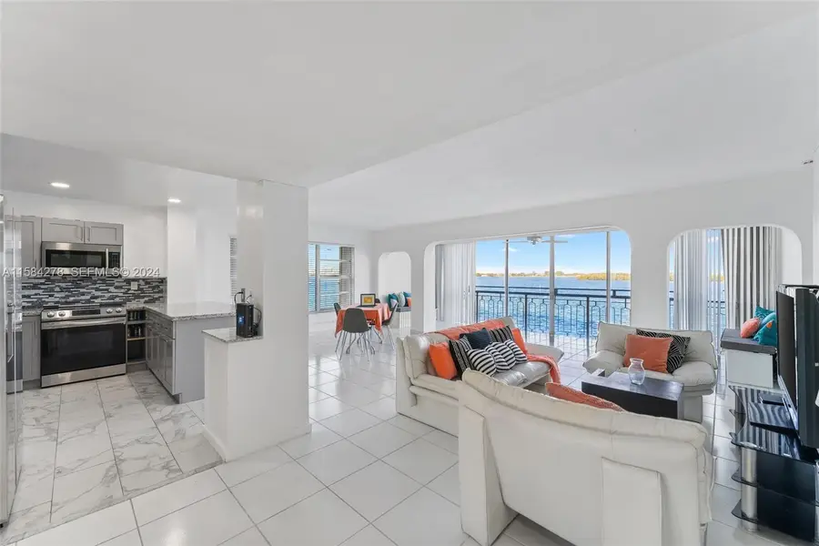 11111 Biscayne Boulevard #3A, Miami, FL 33181 - #3