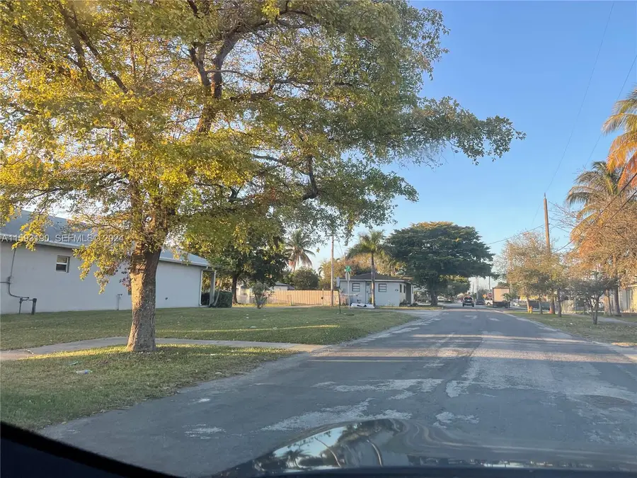 6 Nw Avenue, Hallandale Beach, FL 33009 - #2