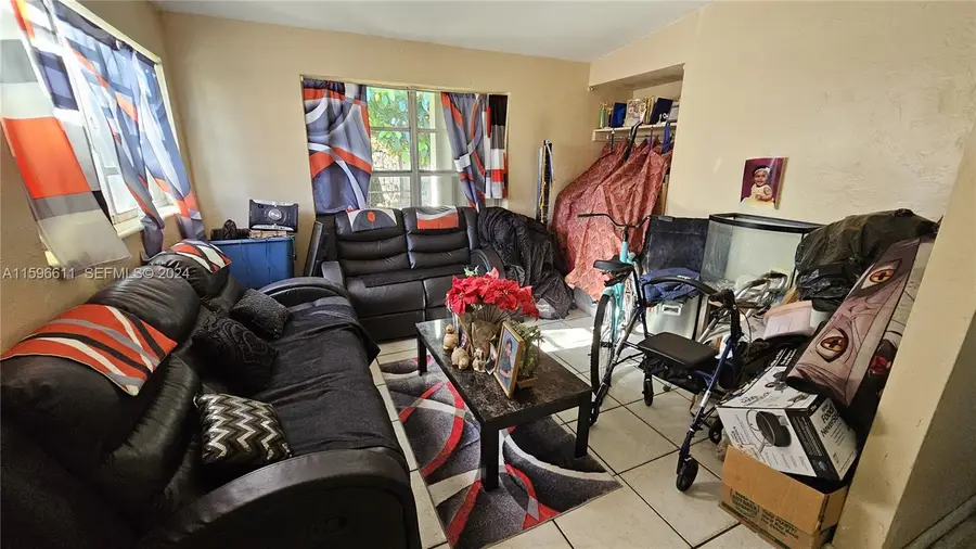 155 NW 30th Terrace, Fort Lauderdale, FL 33311 - #3