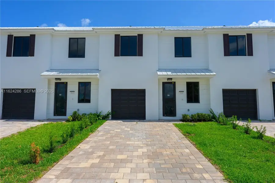 854 SW 1st Street, Florida City, FL 33034 - #2