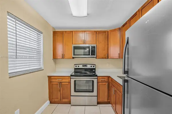 15600 NW 7th Avenue #306, Miami, FL 33169