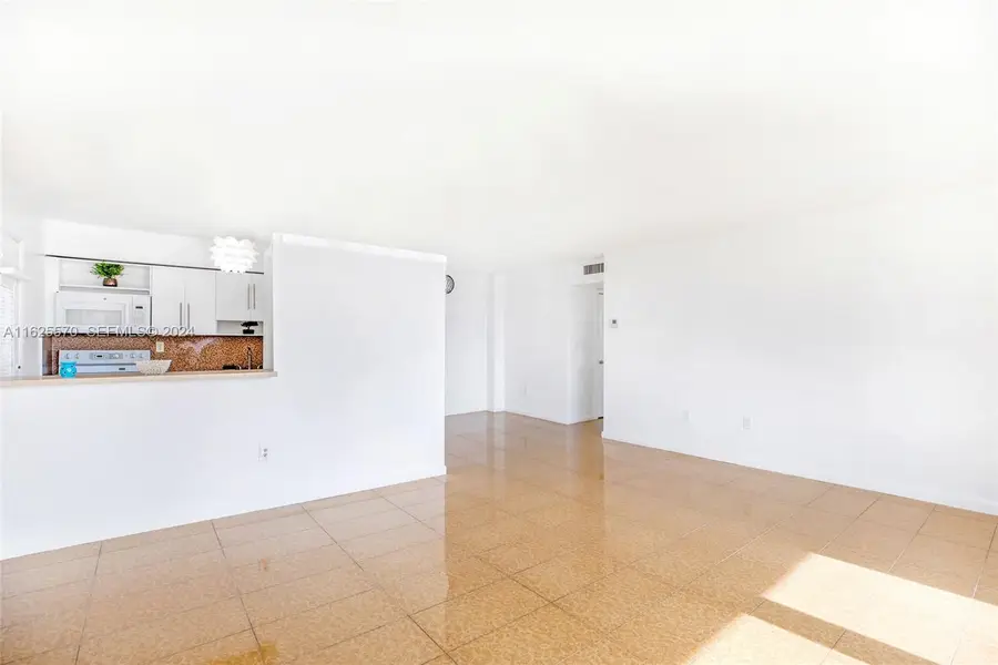 7133 Bay Drive #401, Miami Beach, FL 33141 - #2