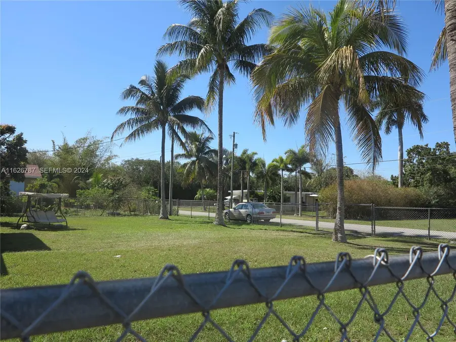 24925 SW 134th Court, Homestead, FL 33032 - #3