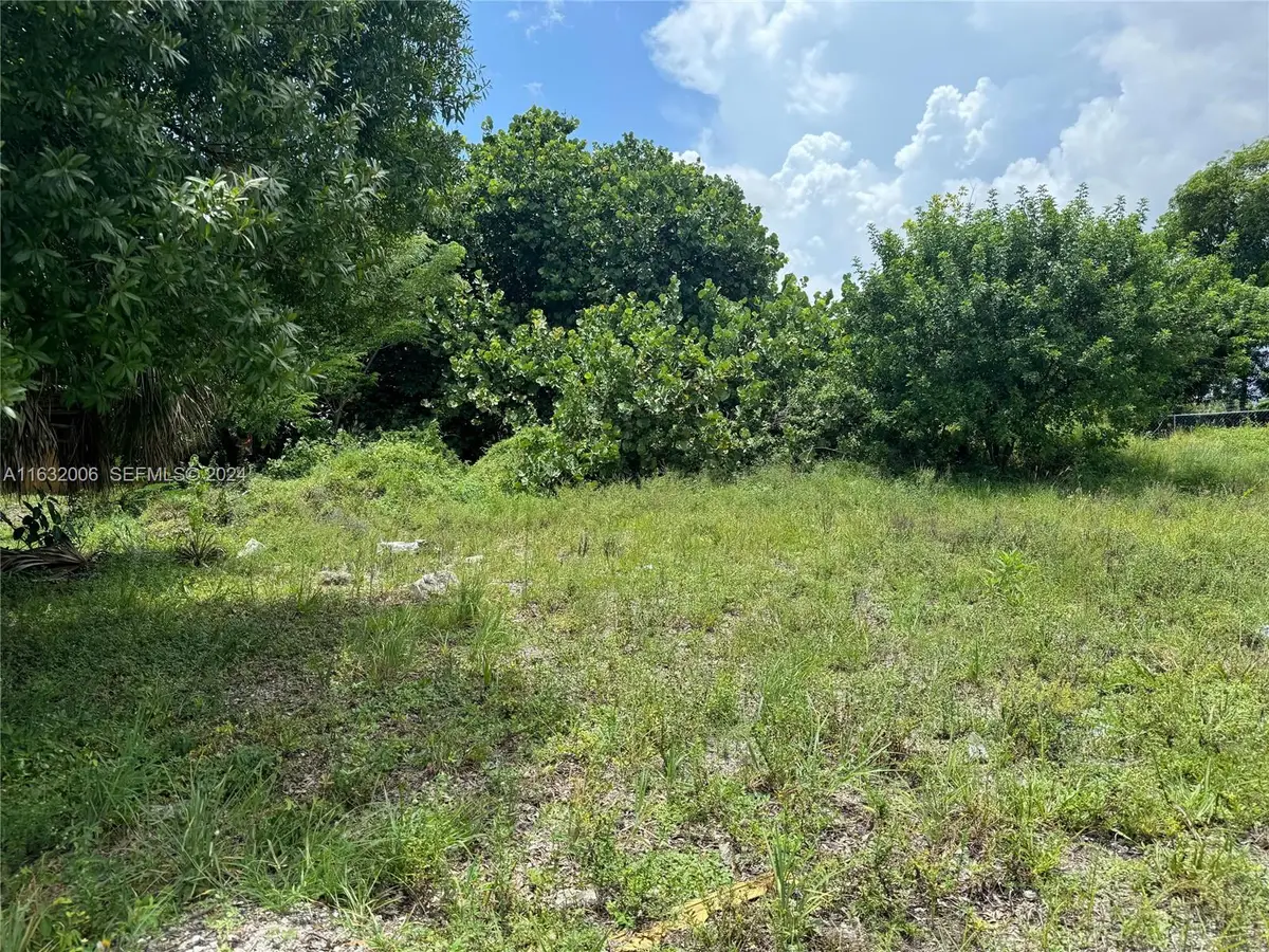 2136 NW 7th Street, Fort Lauderdale, FL 33311 - #1