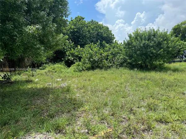 2136 NW 7th Street, Fort Lauderdale, FL 33311