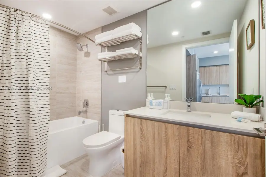 3900 Biscayne Boulevard #N-917, Miami, FL 33137 - #3