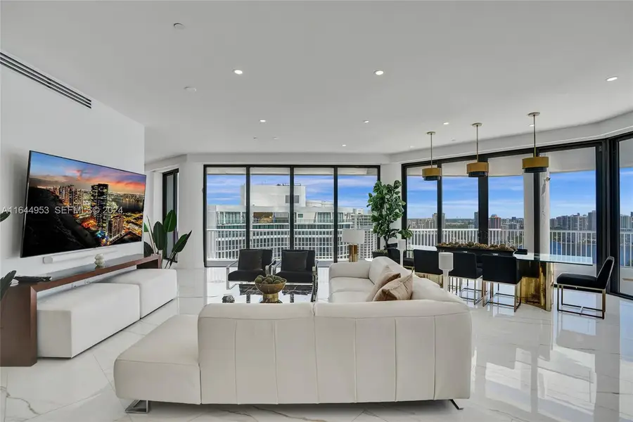 3000 Island Boulevard #PH-4, Aventura, FL 33160 - #3