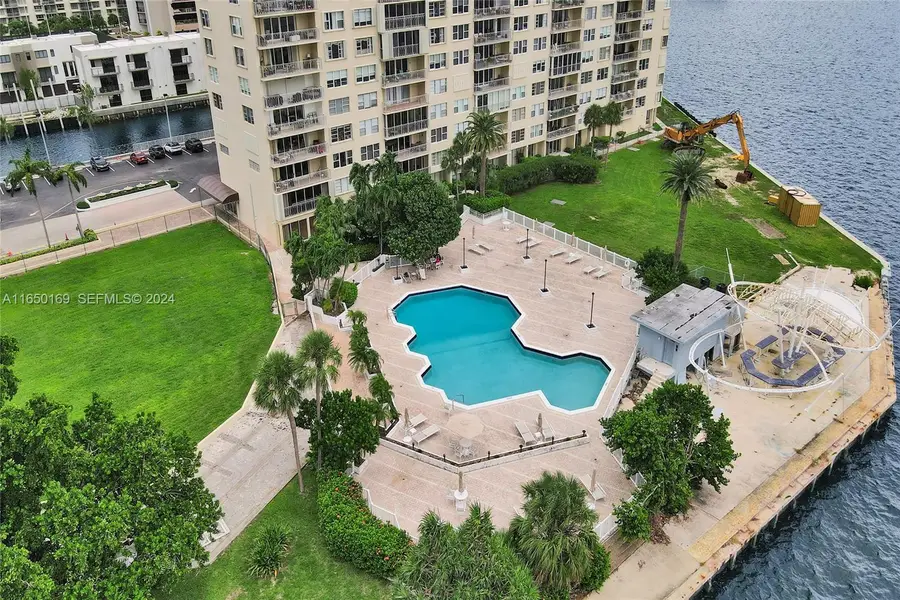 11111 Biscayne Boulevard #7F, Miami, FL 33181 - #2