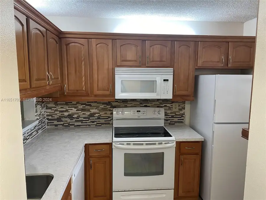 3252 Foxcroft Rd 206 #206, Miramar, FL 33025 - #2