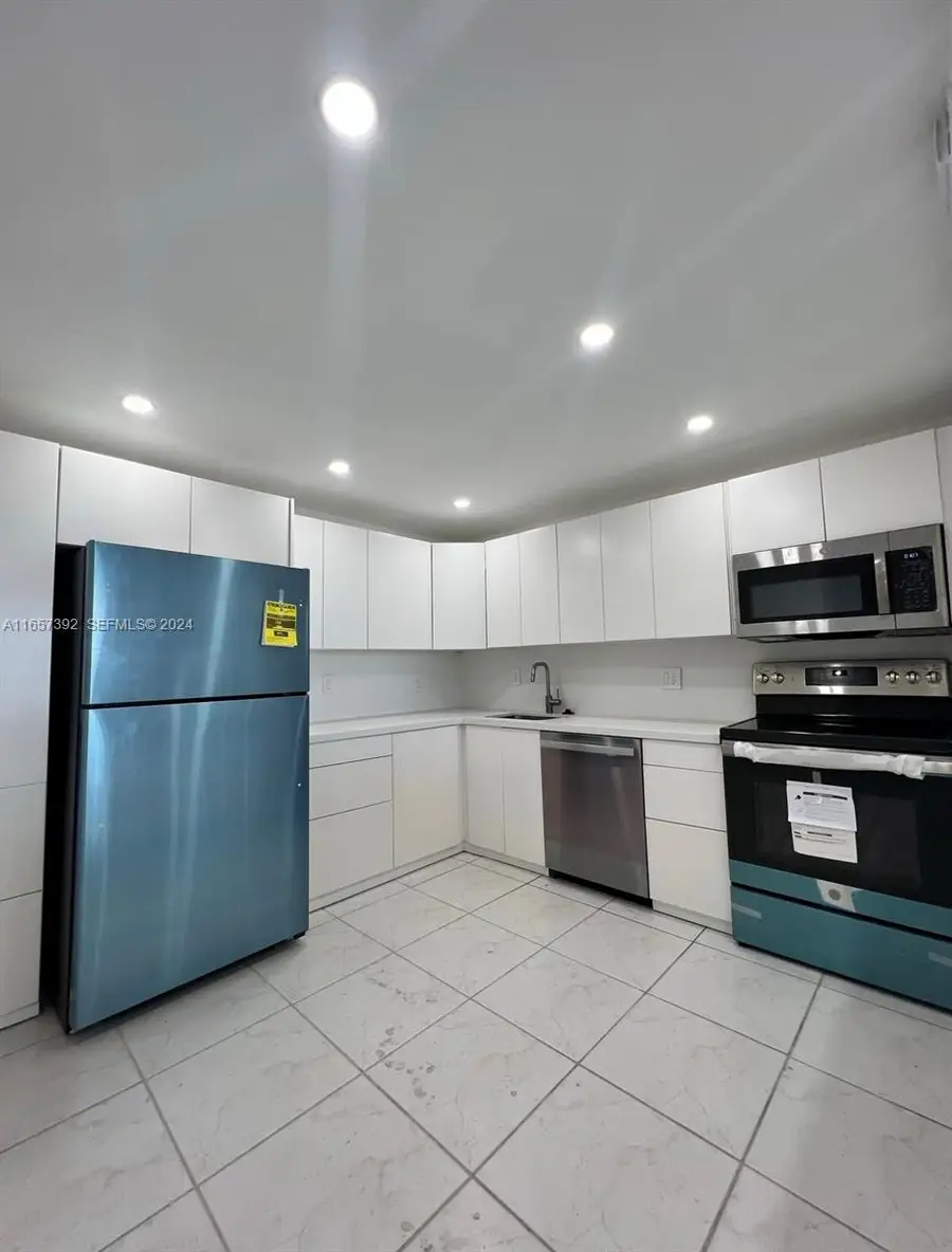 13499 Biscayne Boulevard #1405, North Miami, FL 33181 - #2