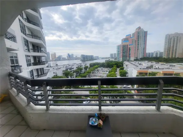 3400 NE 192nd Street #903, Aventura, FL 33180