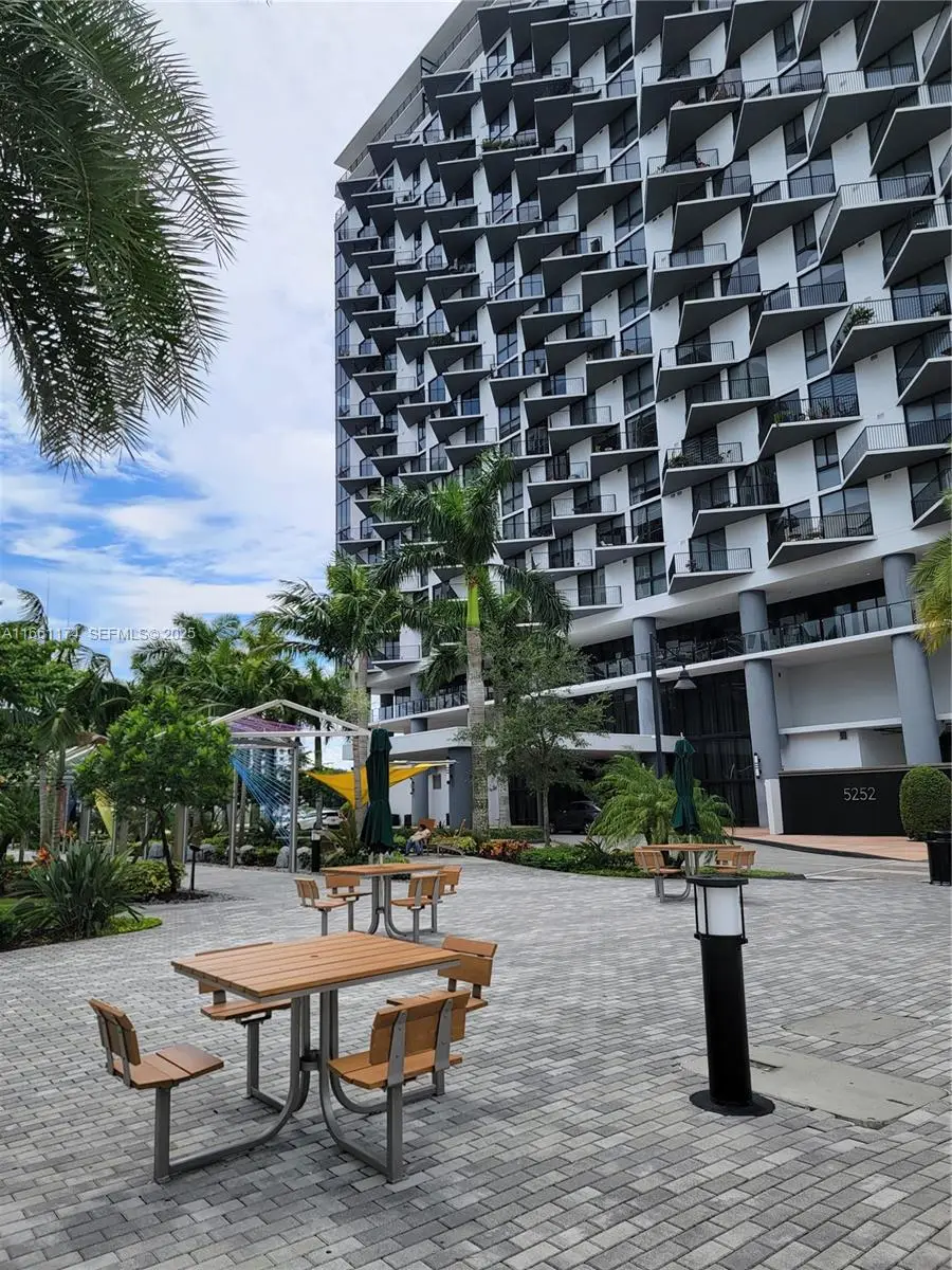 5252 NW 85th Avenue #1601, Doral, FL 33166 - #2