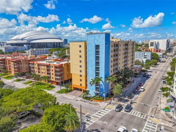 218 NW 12th Avenue #702, Miami, FL 33128