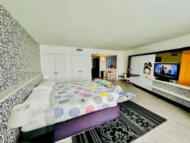 1100 W Ave 908 #908, Miami Beach, FL 33139 - #1