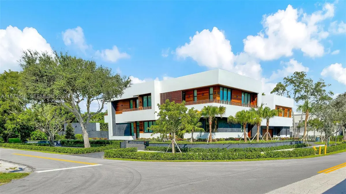 9860 NE 5th Avenue Road, Miami Shores, FL 33138 - #1