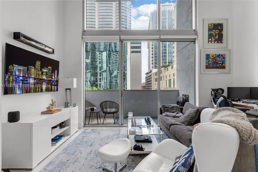 1060 Brickell Avenue #409, Miami, FL 33131 - #2