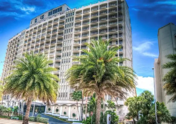 5401 Collins Avenue #412, Miami Beach, FL 33140
