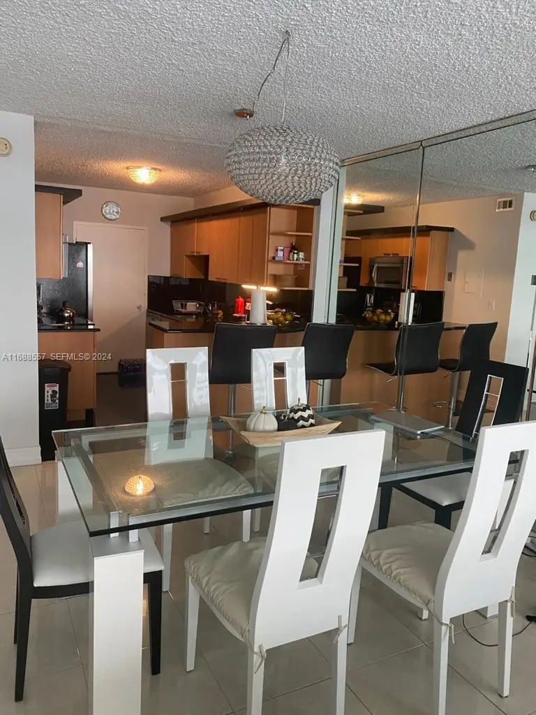 5401 Collins Avenue #412, Miami Beach, FL 33140 - #3