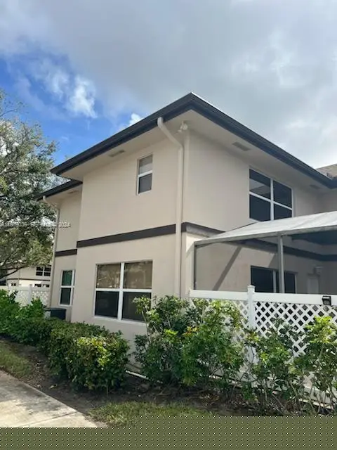 5 Amherst Court #D, Royal Palm Beach, FL 33411 - #1