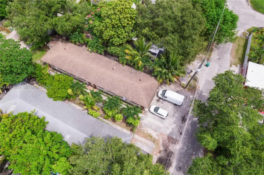 5520 NE 1st Court, Miami, FL 33137 - #2