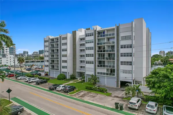 9381 E Bay Harbor Drive #301N, Bay Harbor Islands, FL 33154