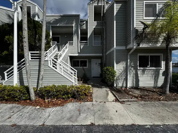 3437 NW 44th Street #208, Oakland Park, FL 33309