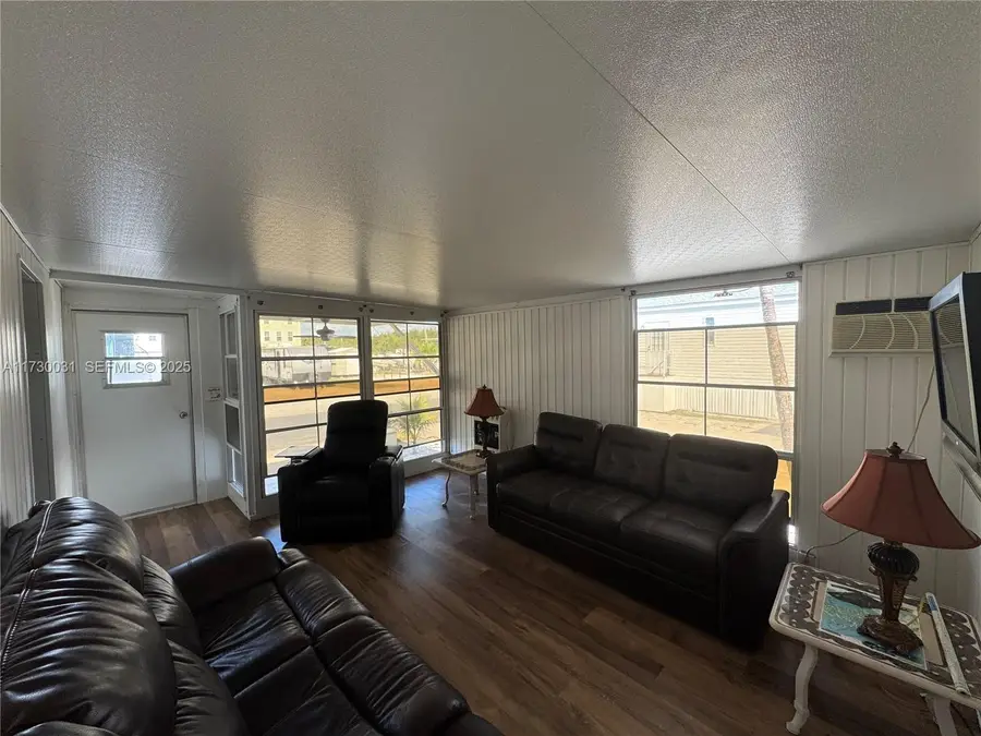 675 Copeland S Avenue #5, Everglades City, FL  - #2