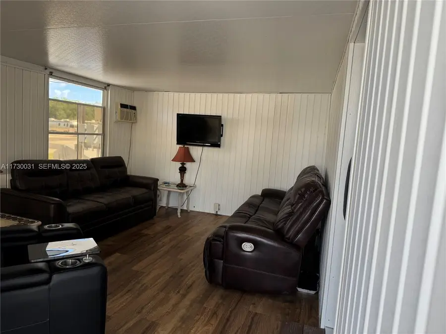 675 Copeland S Avenue #5, Everglades City, FL  - #3