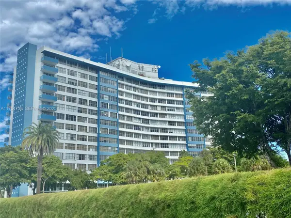 7441 Wayne Avenue #6B, Miami Beach, FL 33141