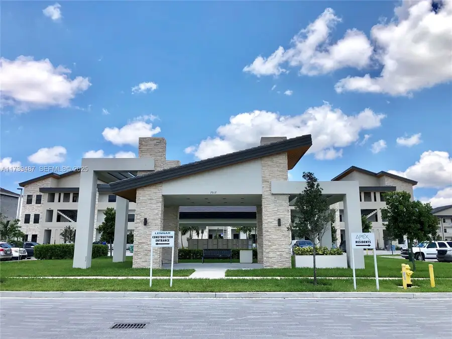 7925 NW 104th Avenue #25, Doral, FL 33178 - #2