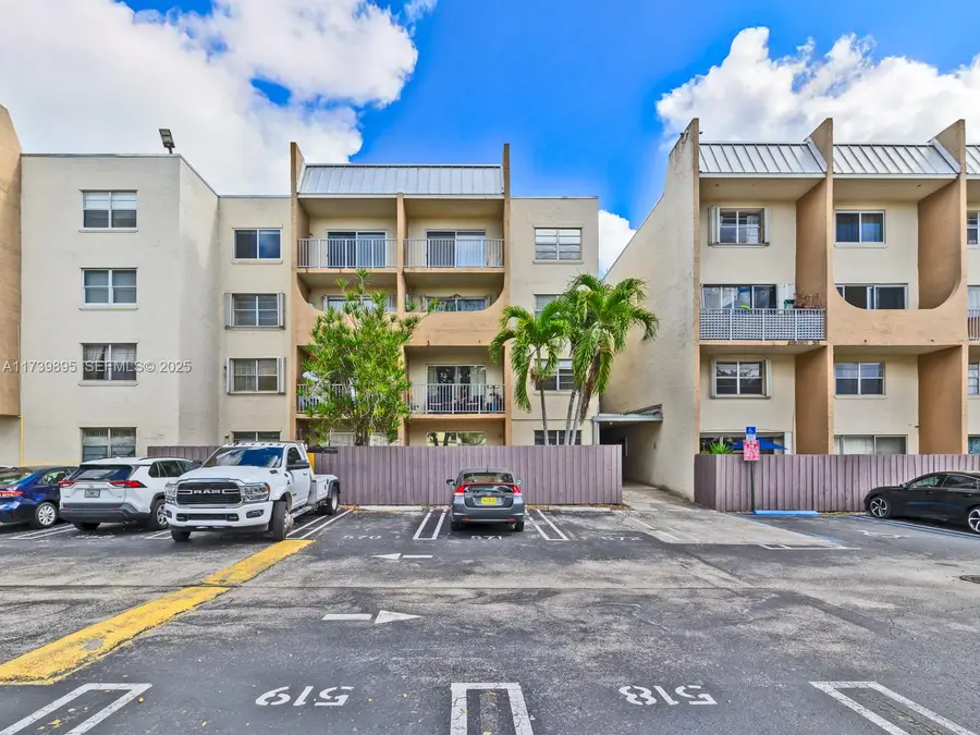 10900 SW 104th Street #114, Miami, FL 33176 - #2