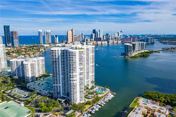 3530 Mystic Pointe Drive #1513, Aventura, FL 33180