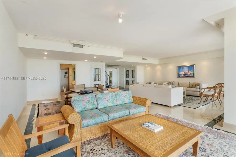 785 Crandon Boulevard #705/805, Key Biscayne, FL 33149 - #3