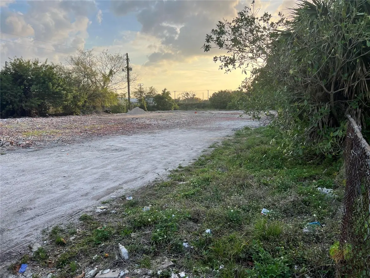 147 NW 31st Avenue, Lauderhill, FL 33311 - #1