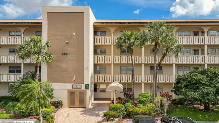2201 Lucaya Bend #M2, Coconut Creek, FL 33066 - #2