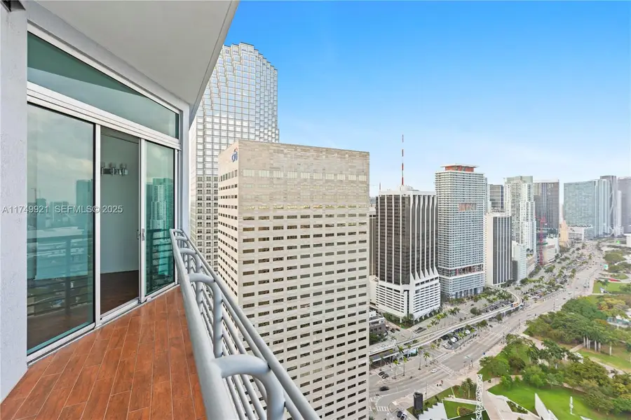 335 S Biscayne Boulevard #UPH02, Miami, FL 33131 - #3