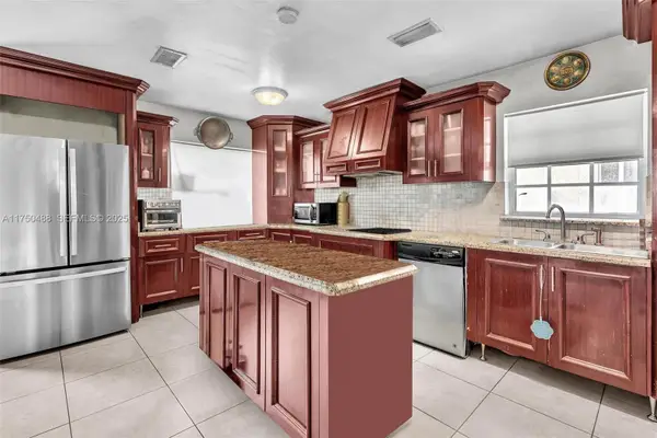 2631 NE 214th Street, Miami, FL 33180