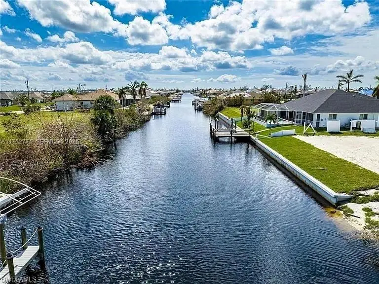 407 NW 33rd Avenue, Cape Coral, FL 33993 - #3