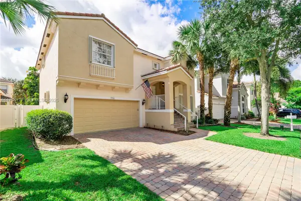 7546 NW 18th Drive, Pembroke Pines, FL 33024