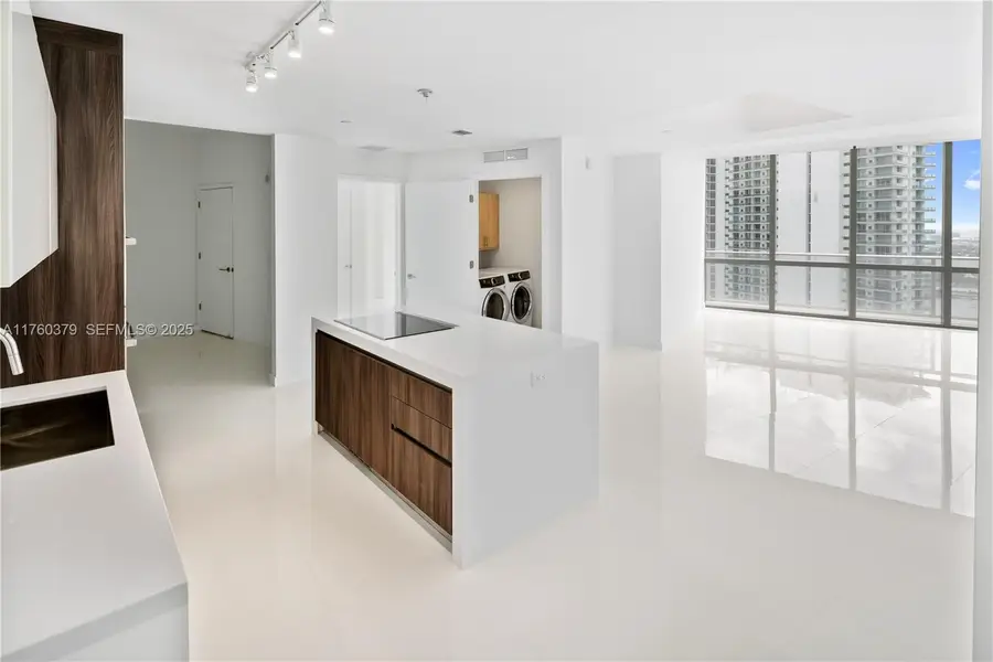 851 NE 1st Avenue #4203, Miami, FL 33132 - #2