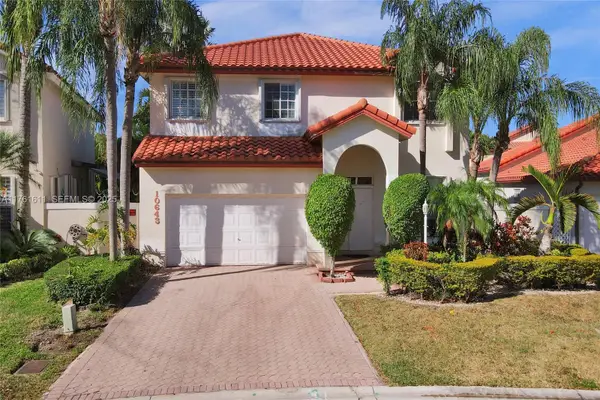 10643 NW 54th Street, Doral, FL 33178