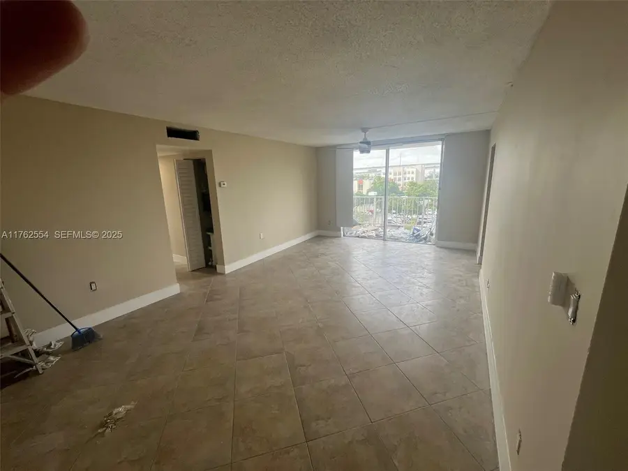 498 NW 165th Street #D501, Miami, FL 33169 - #2